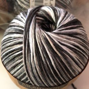 AslanTrends luxury natural yarns viscose & cotton made in Argentina